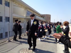 お見送り1