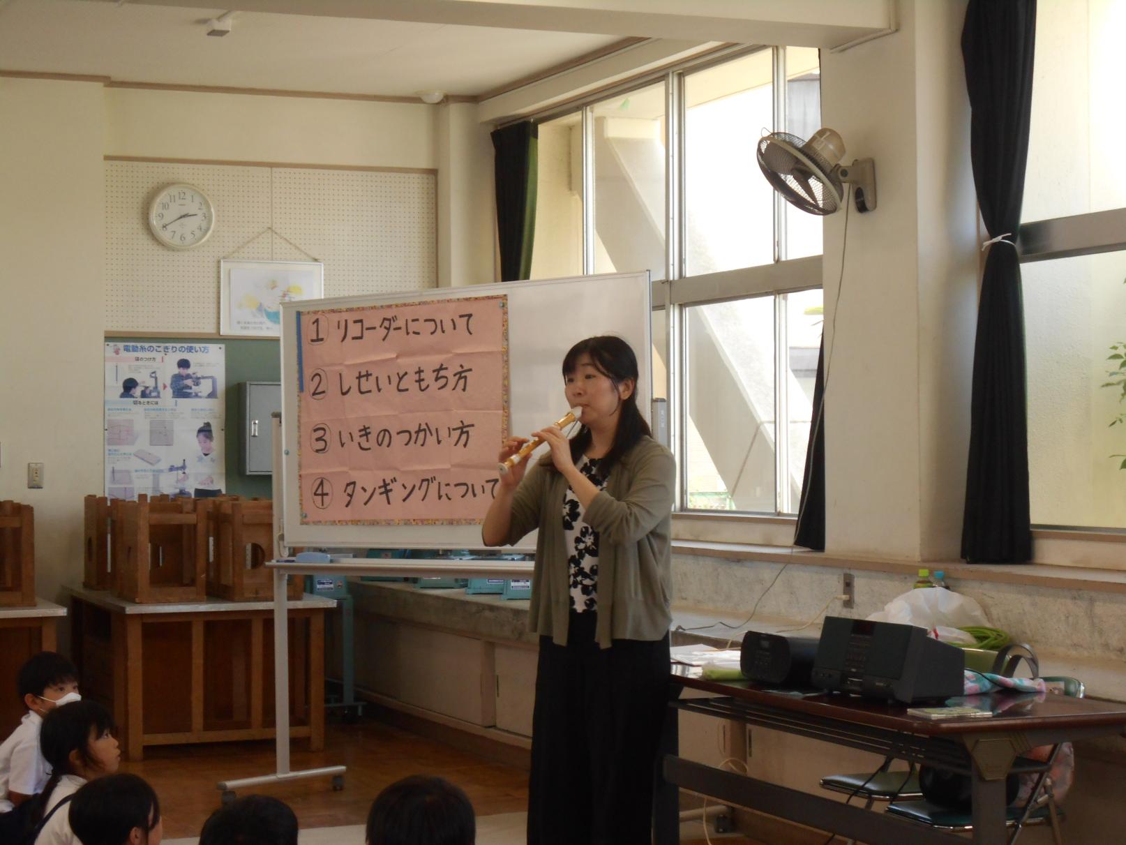 講師の先生の演奏 講師の先生の演奏