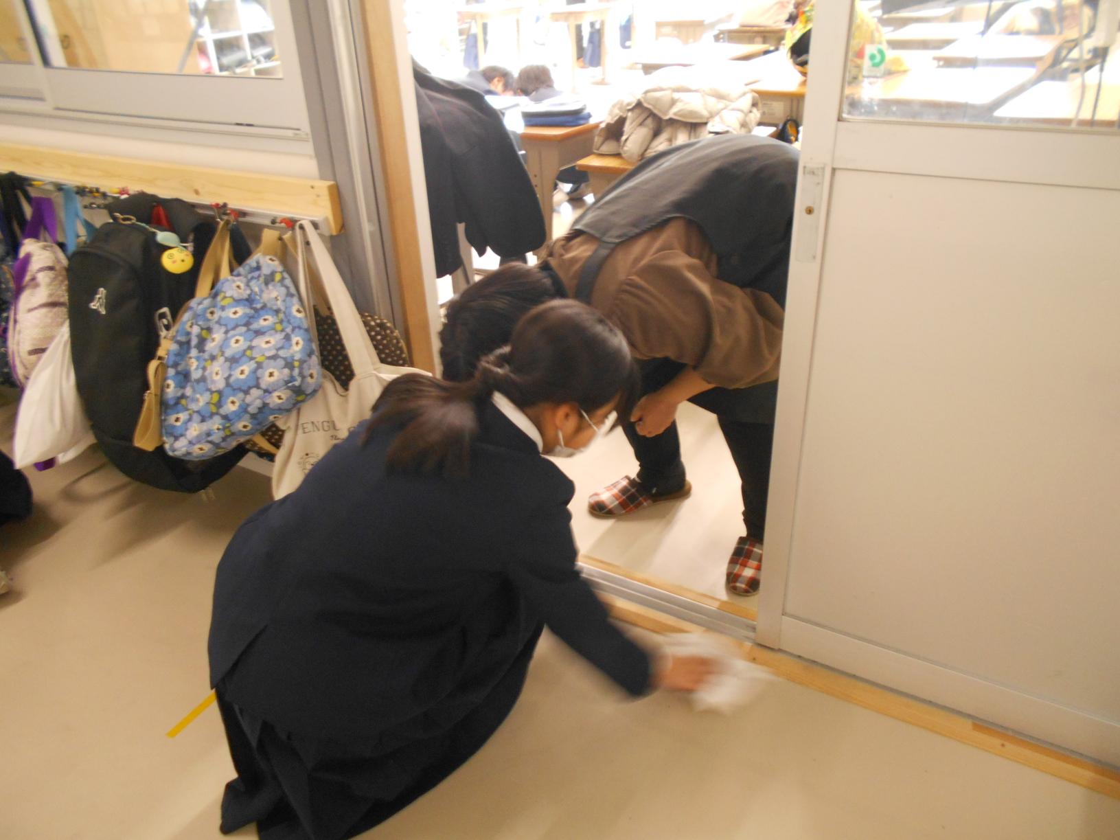 掃除(教室) 掃除(教室)