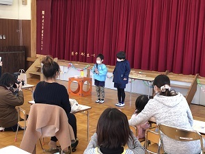 卒おめ 