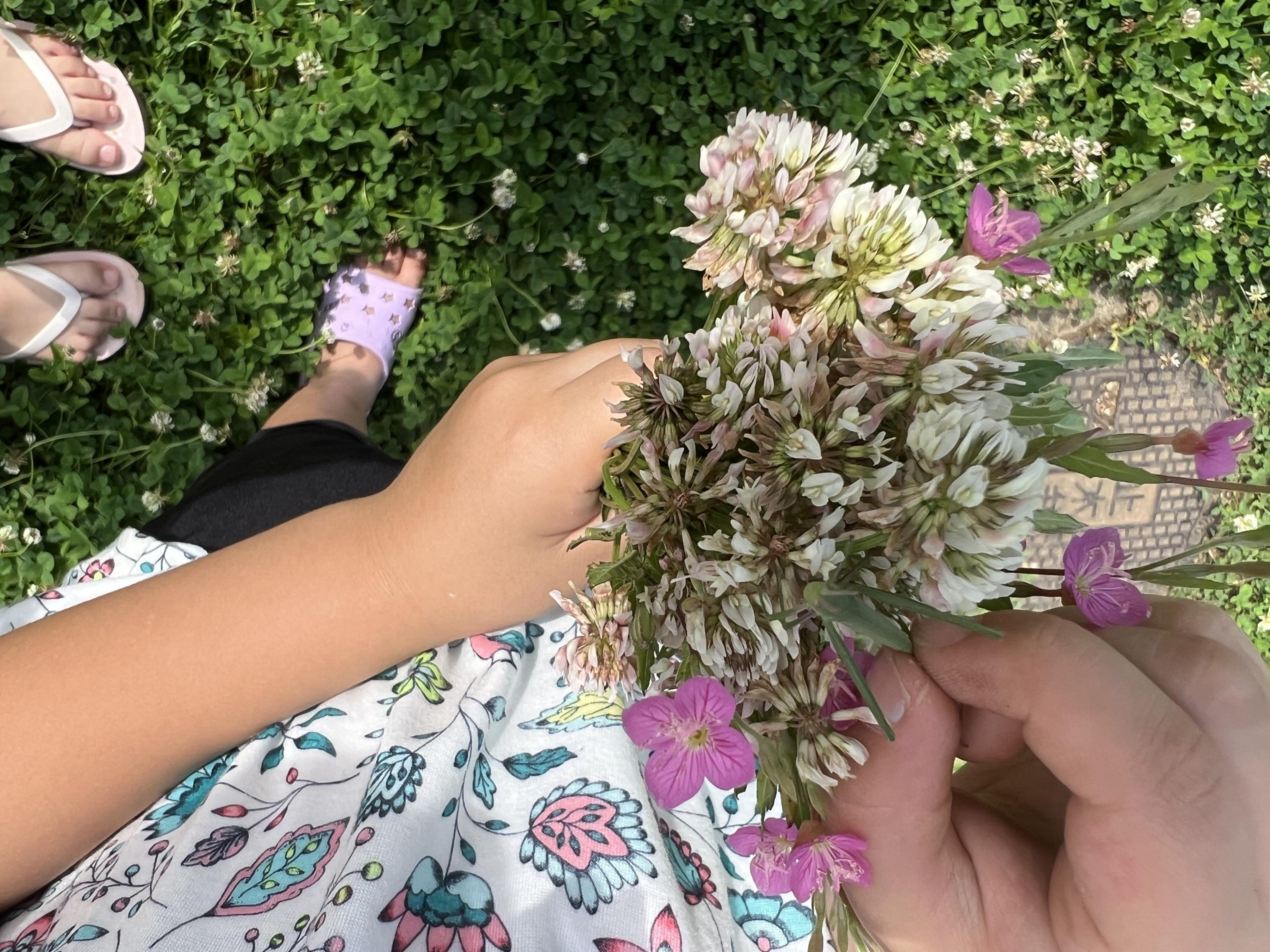 💐 💐