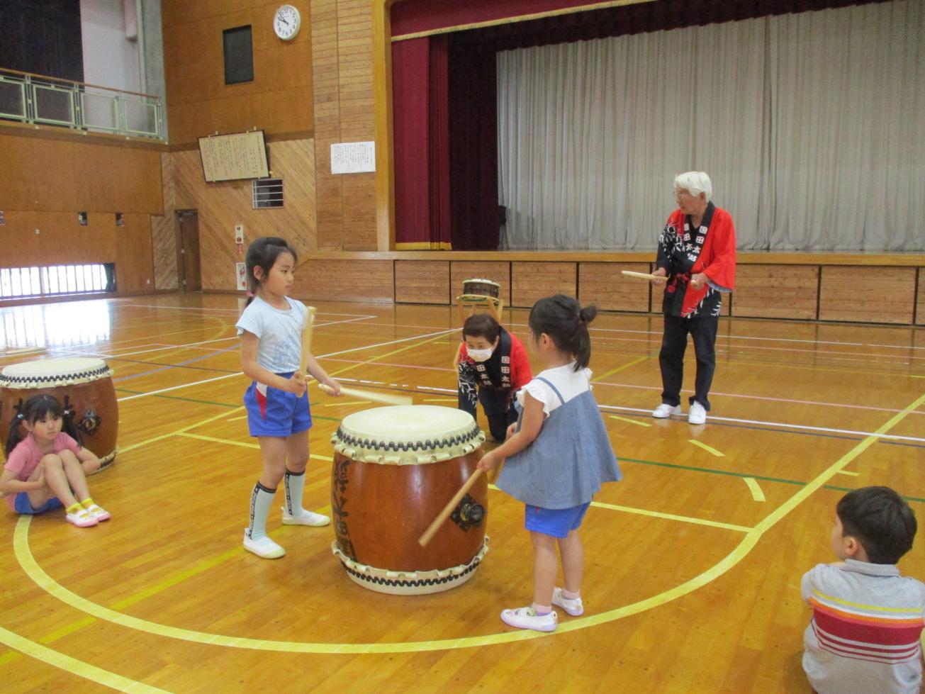 かっ! かっ!