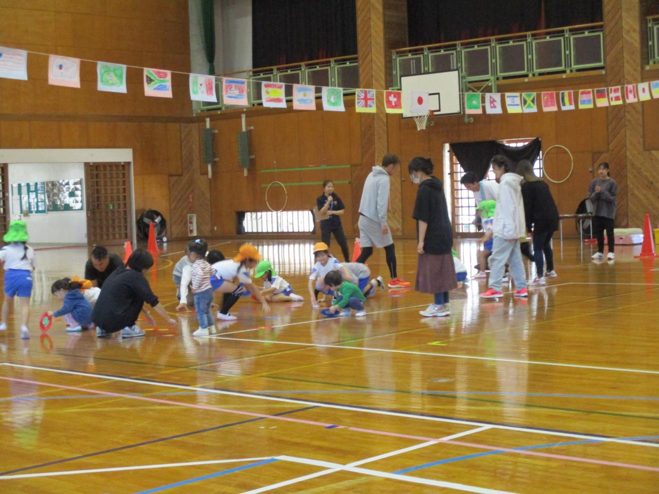 ひっくり返せ! ひっくり返せ!