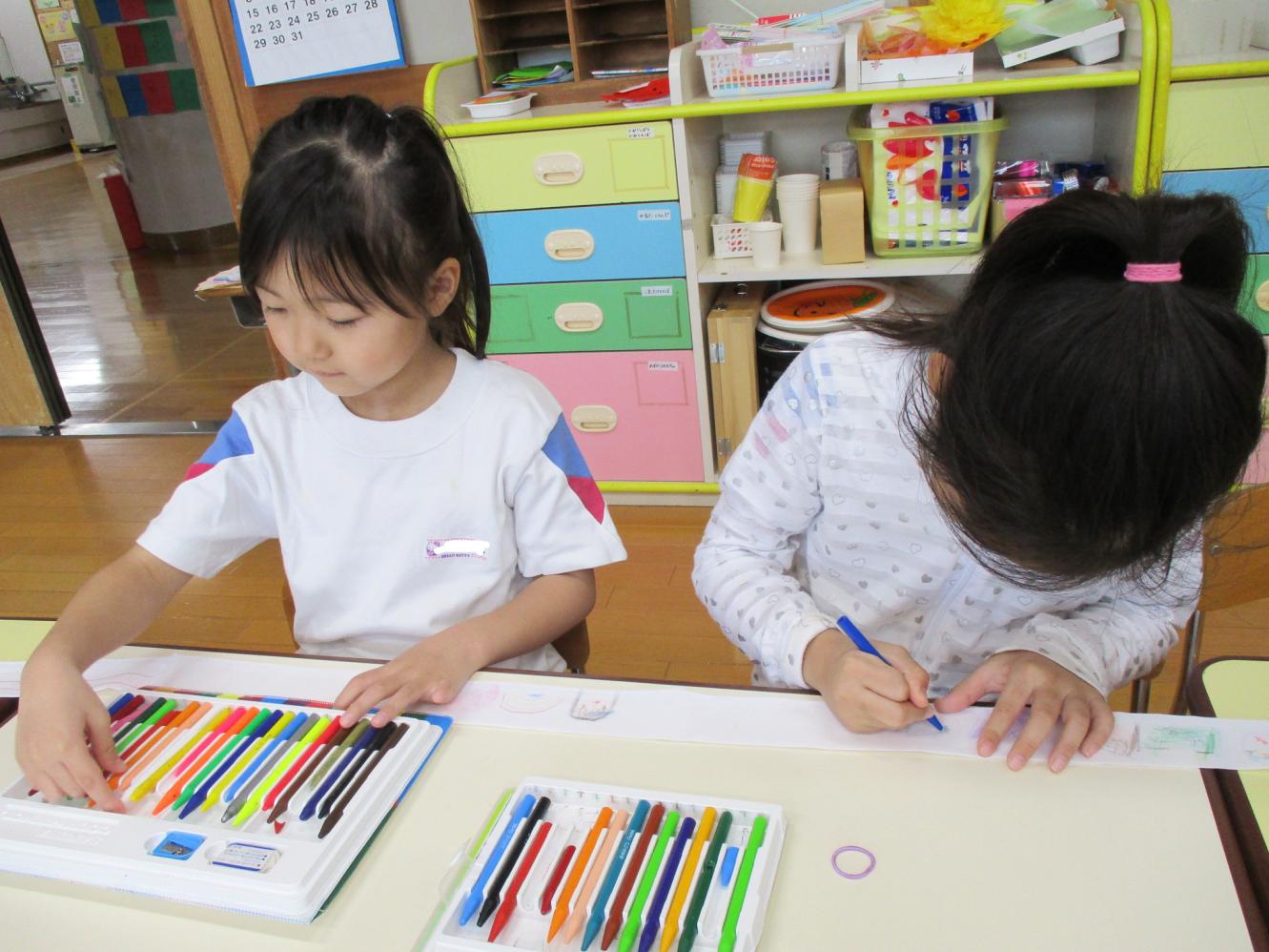何描こうかな? 何描こうかな?