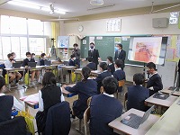 役割分担しての会話練習1