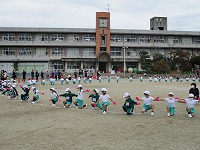 みとちゃんダンスの決めポーズ