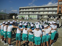 開始前の円陣5