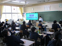 教室ごとにリモートで参加