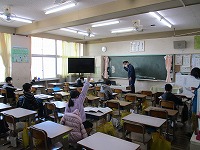 ハイブリッド式の授業 ハイブリッド式の授業