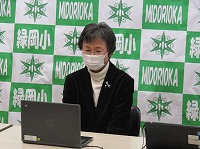 新しい先生の紹介 新しい先生の紹介