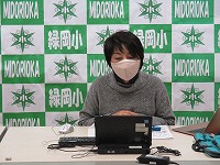 県メディア教育指導員の先生です