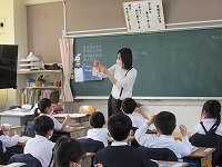 授業の様子 授業の様子