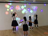 センサーを使ったゲームコーナー