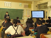 発表の様子3 発表の様子3