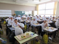 給食2 給食2