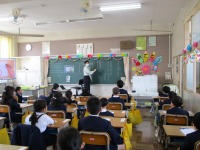 1年8