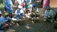 薪割の様子