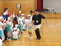 でかパンリレー