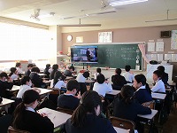 オンラインで参加 オンラインで参加