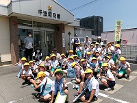 千波町交番前