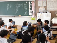 話し合う場面 話し合う場面
