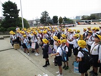 学校を出発します！