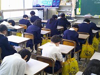 モニター越しでも返礼をしっかりできました モニター越しでも返礼をしっかりできました