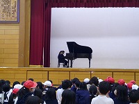 ステージ発表