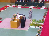 教科書授与です