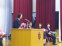 お一人ずつ話を頂きました