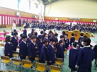 1年生退場 1年生退場