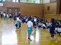 各学年からのプレゼント! 各学年からのプレゼント!