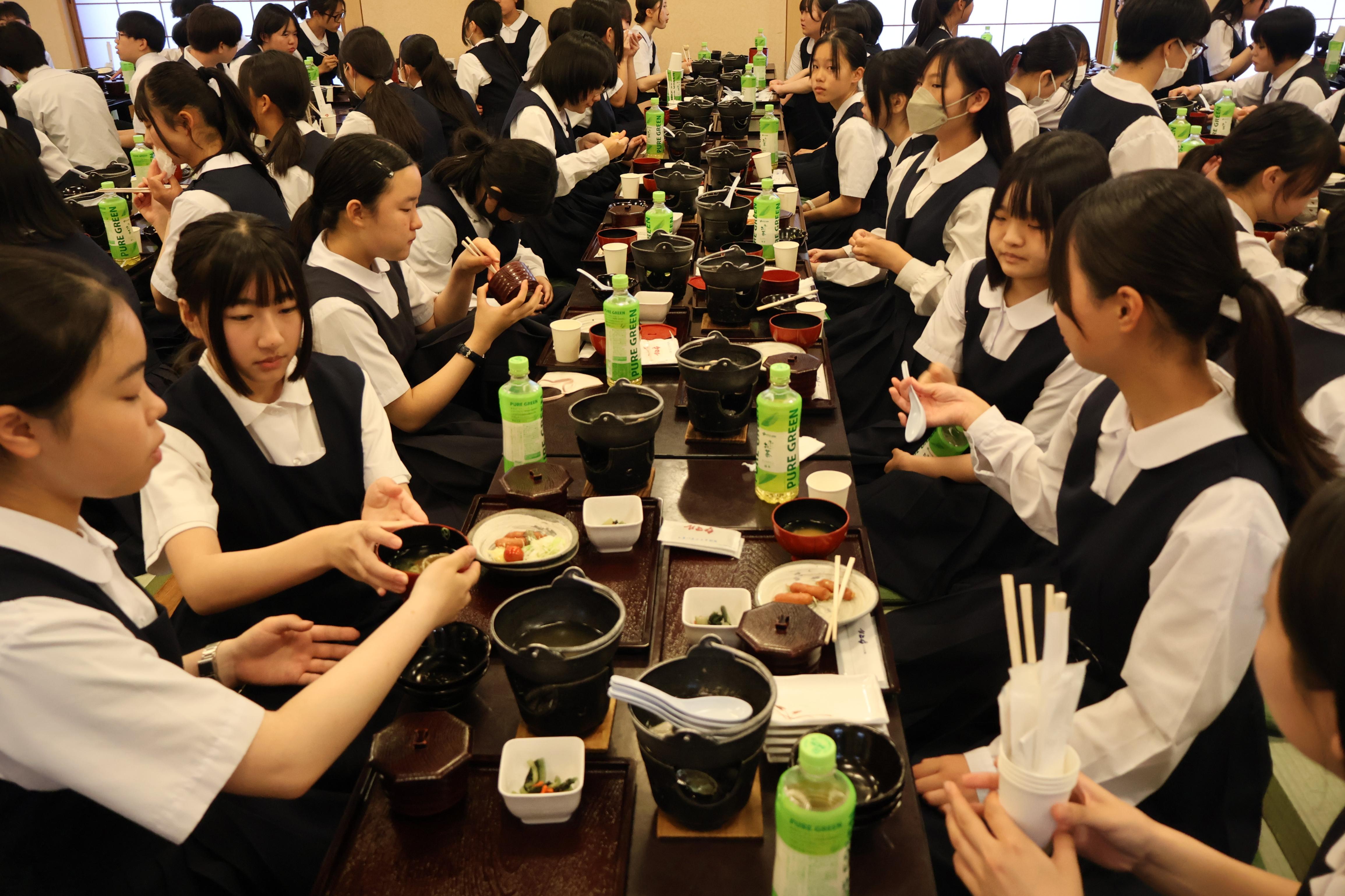 IMG_4779 (1) IMG_4779 (1)