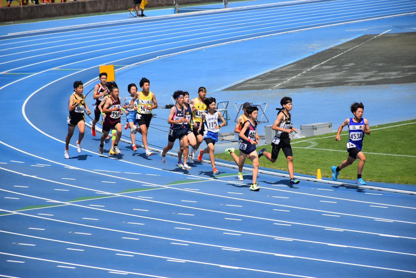 小林結翔さん1500m
