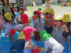 水遊び 水遊び