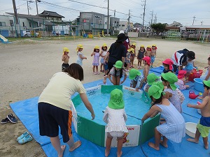 水遊び 水遊び