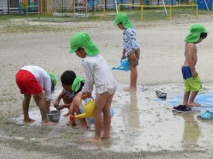 水遊び 水遊び
