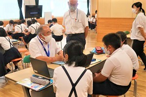 0711(10) 0711(10)