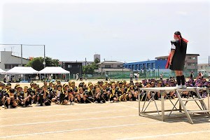 0527(22)