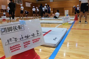1026(2) 1026(2)