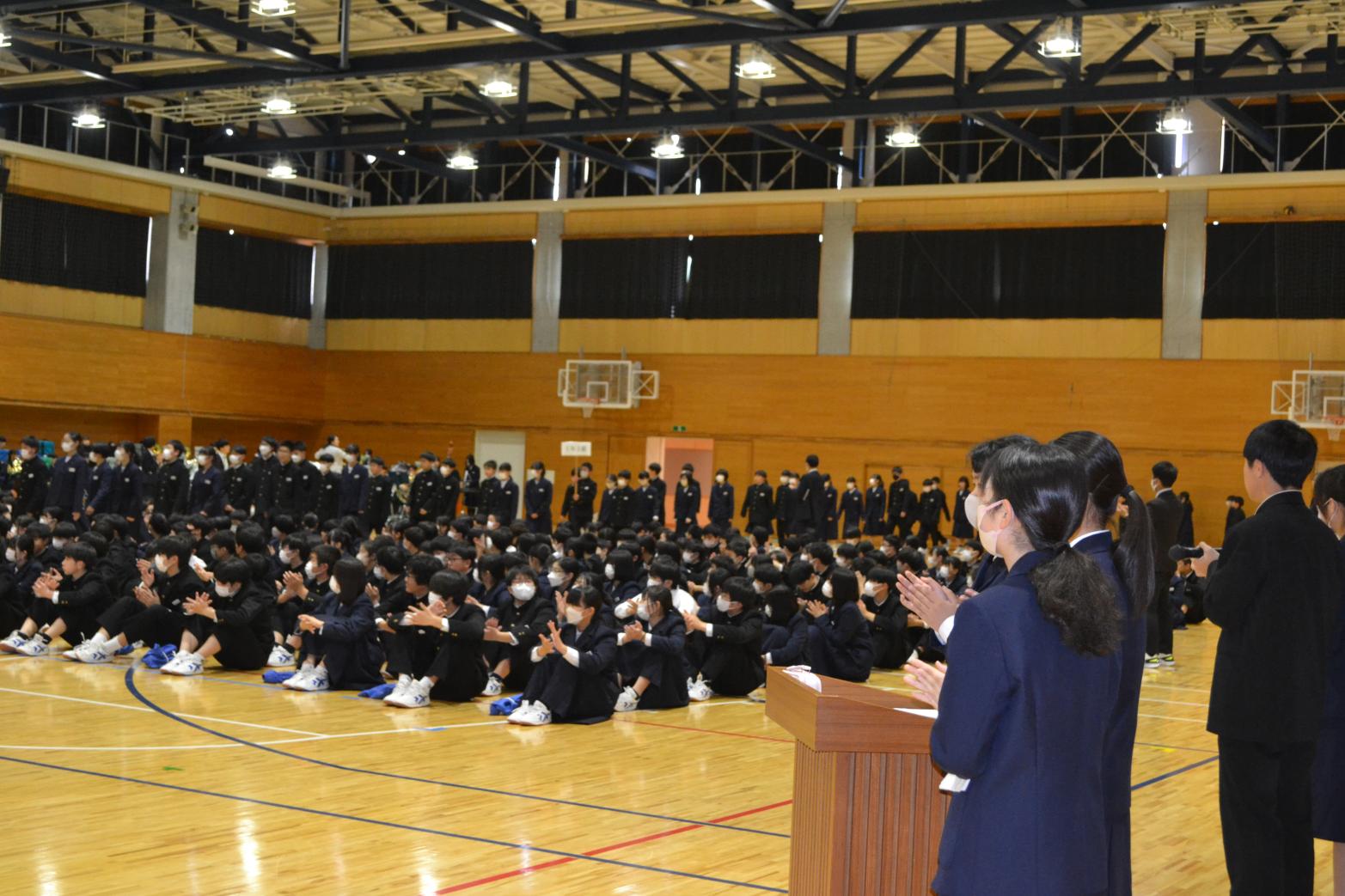 生徒会を中心とした進行