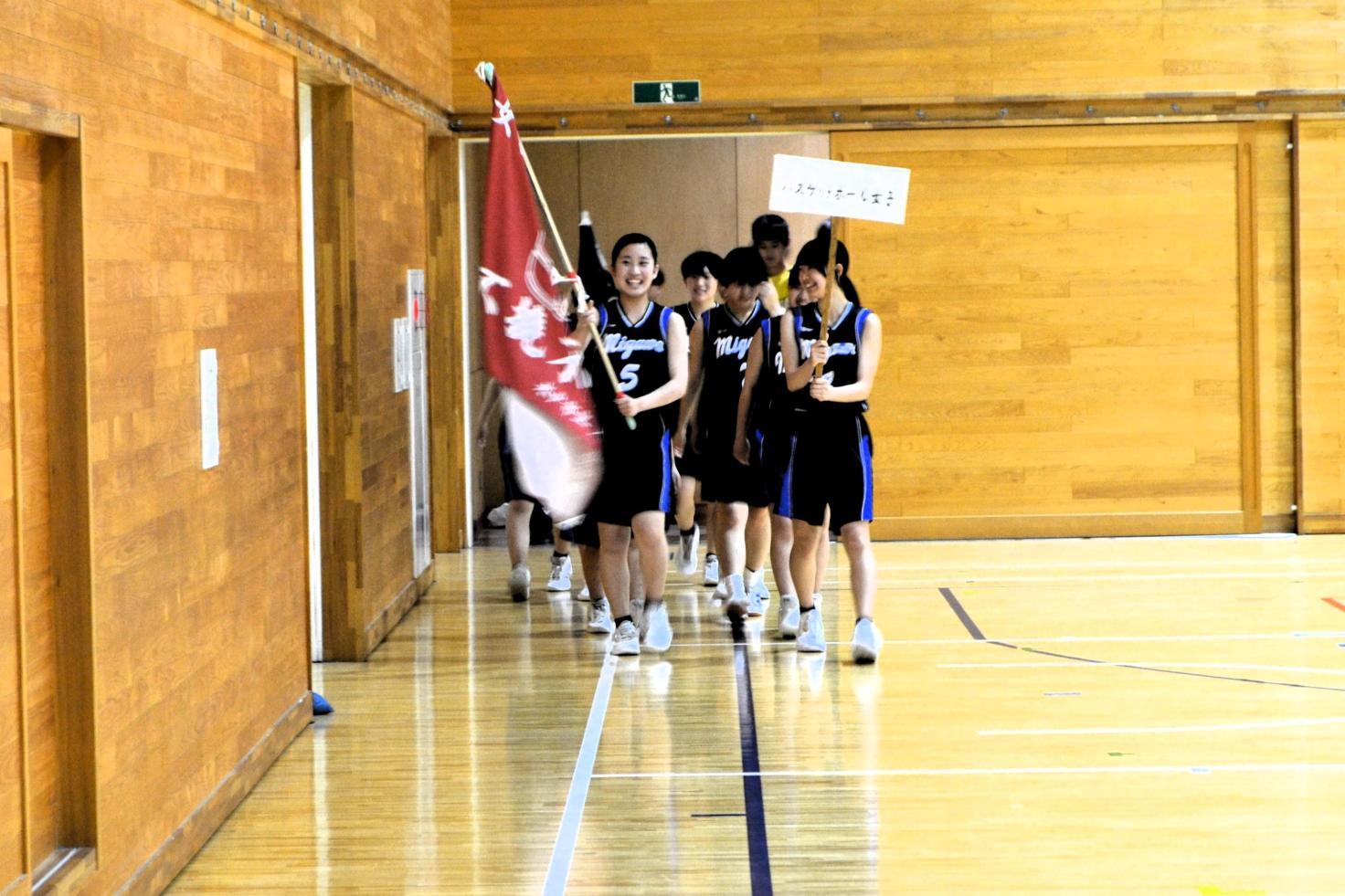 10 女子バスケットボール部