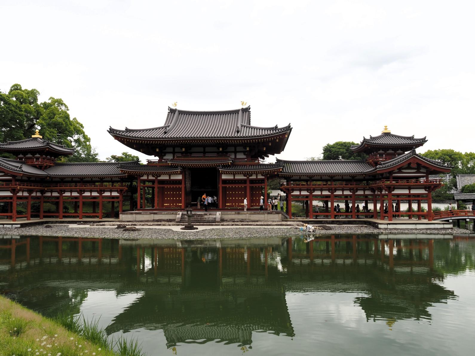 奈良への途上で平等院へ