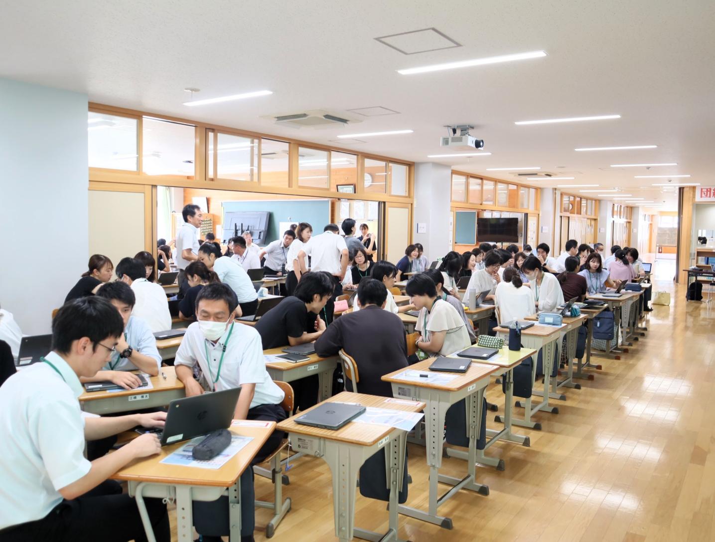 01 3校の先生が集まりました