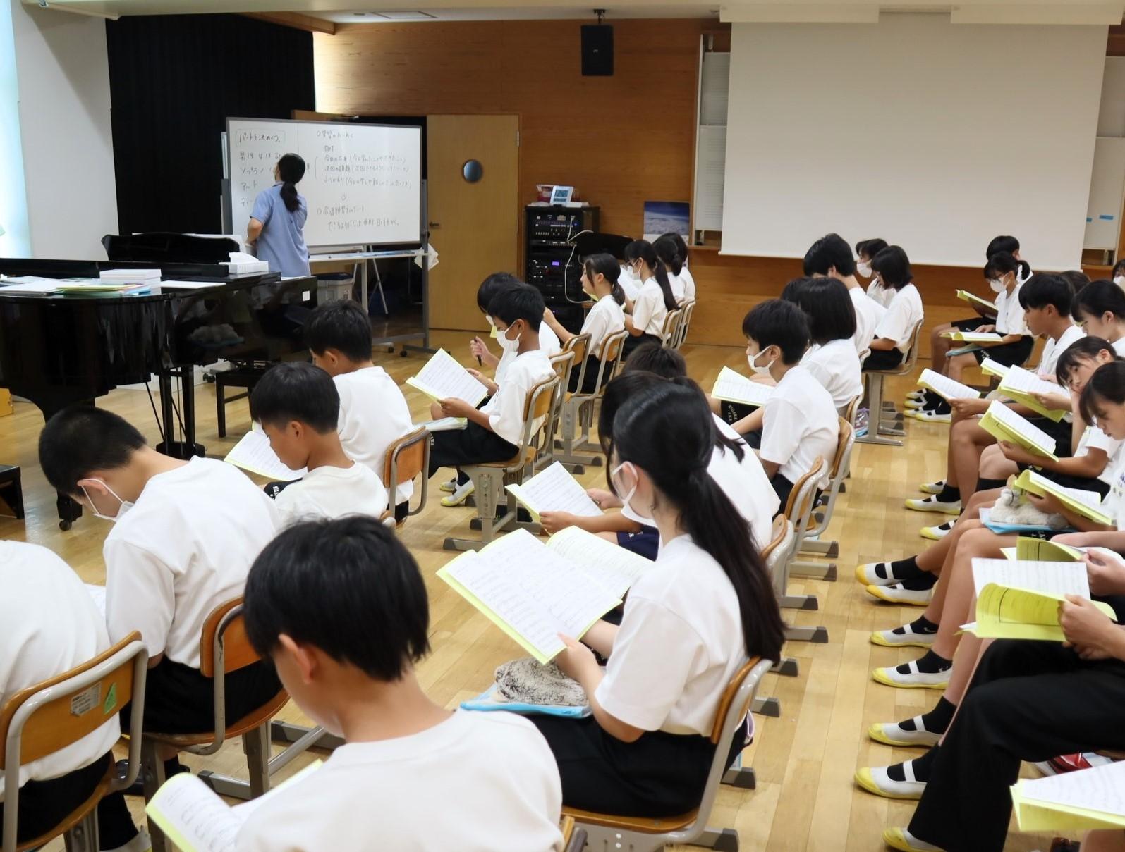 01 合唱コンクールに向けてスタート