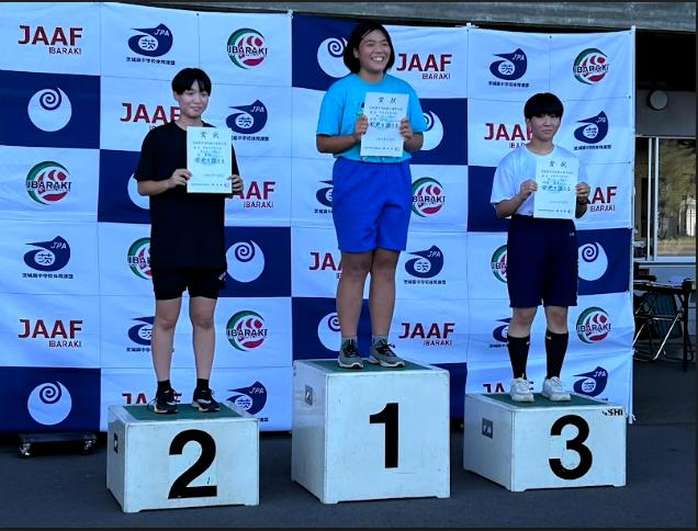 06 共通女子砲丸投げは県第2位です 06 共通女子砲丸投げは県第2位です