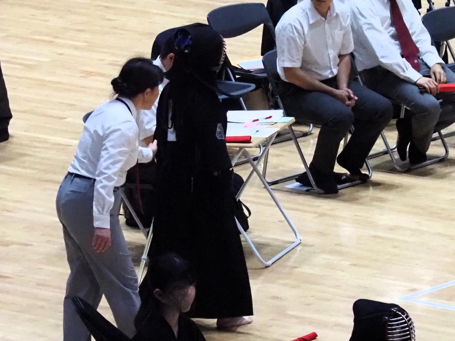 01 先生に励まされながら