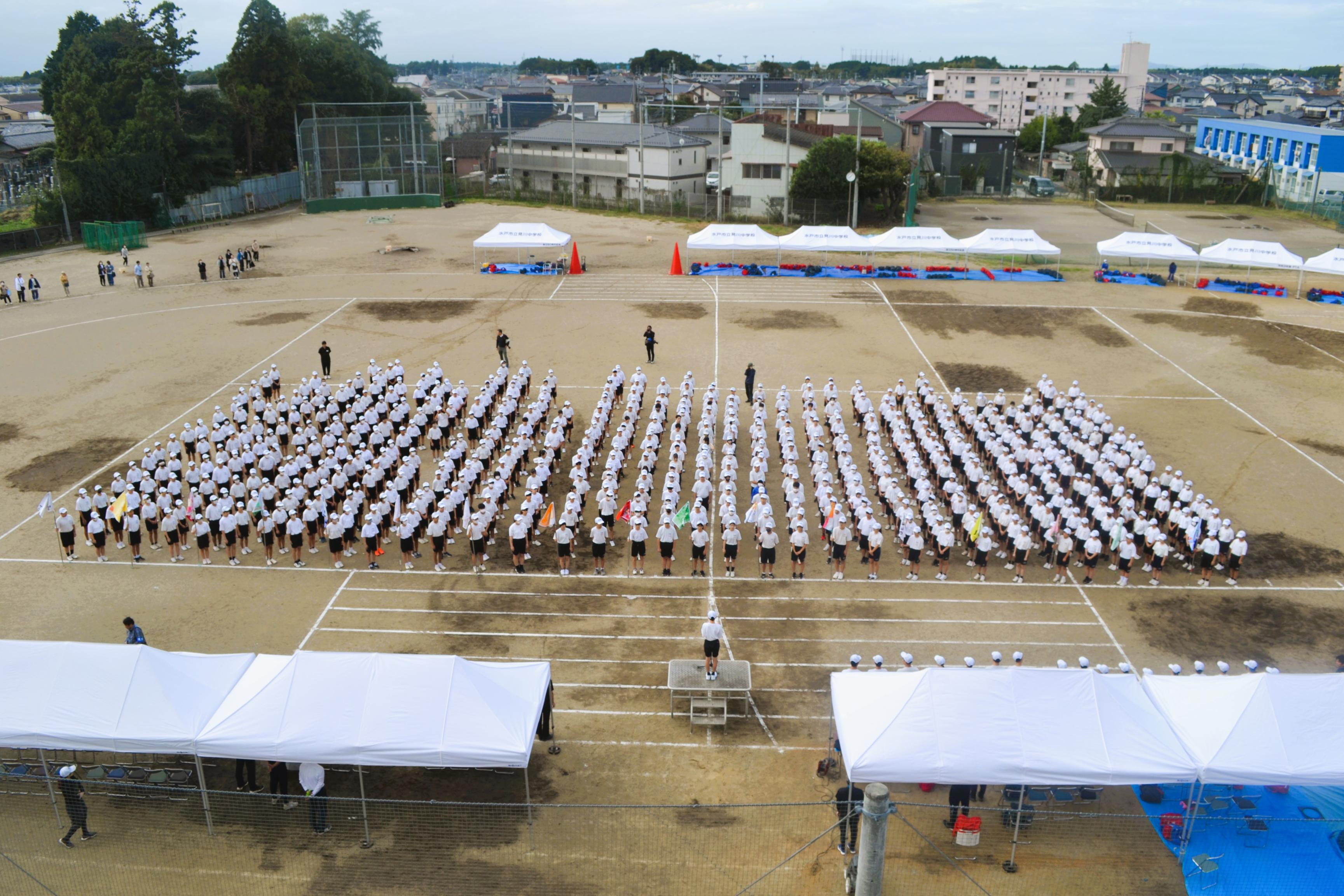 11 開祭式が始まりました
