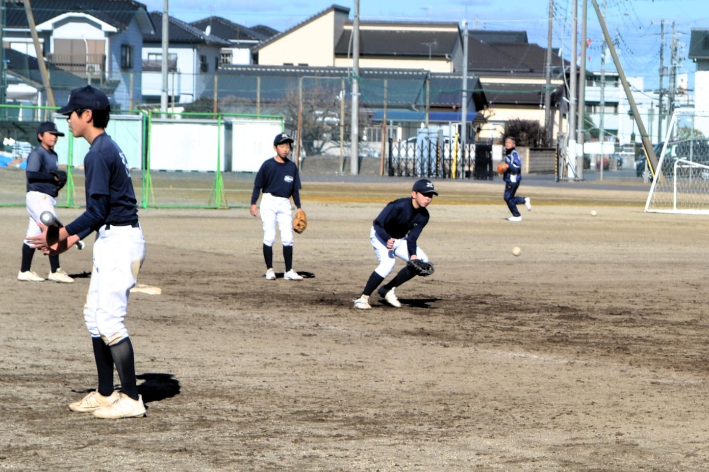 02 一生懸命ボールを追って