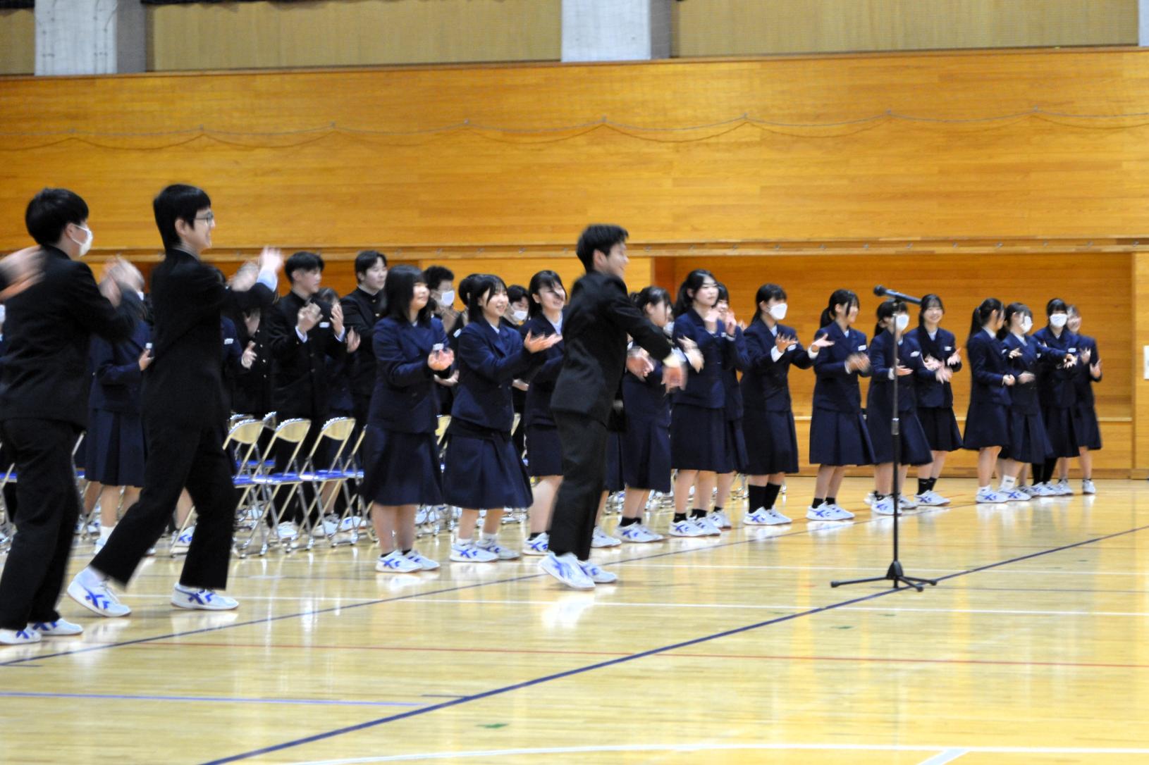 21 ダンスのプレゼント